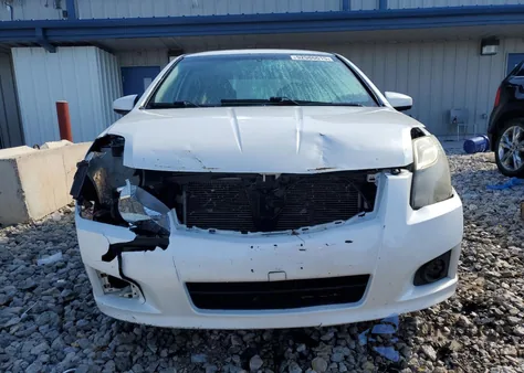 2012 Nissan Sentra 2.0 z USA, uszkodzony, nr VIN 3N1AB6AP8CL689048